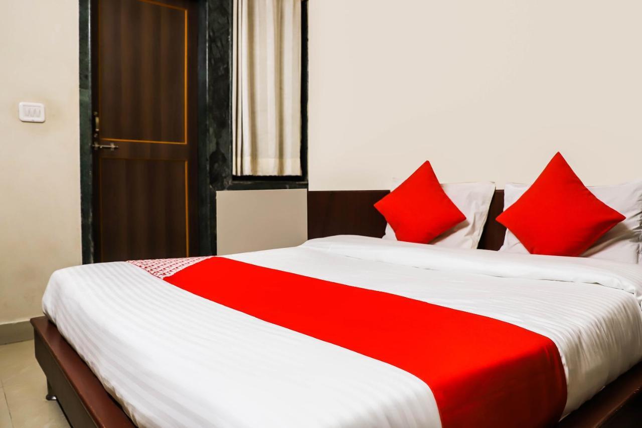 Hotel Spot On Bagiya Restaurant Harda Exterior foto